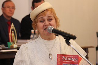 Лауреат Международной литературной премии «Словес связующая нить» 2019 года Елка Няголова.